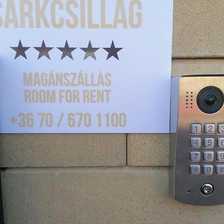 Appartamento Sarkcsillag Teljes Csaladihaz- Star Complete Family House Szeged Esterno foto